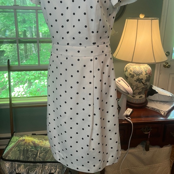 Lovely Brooks Brothers Dress sz 6 worn once perfect condition Red Fleece Collect - Picture 2 of 5